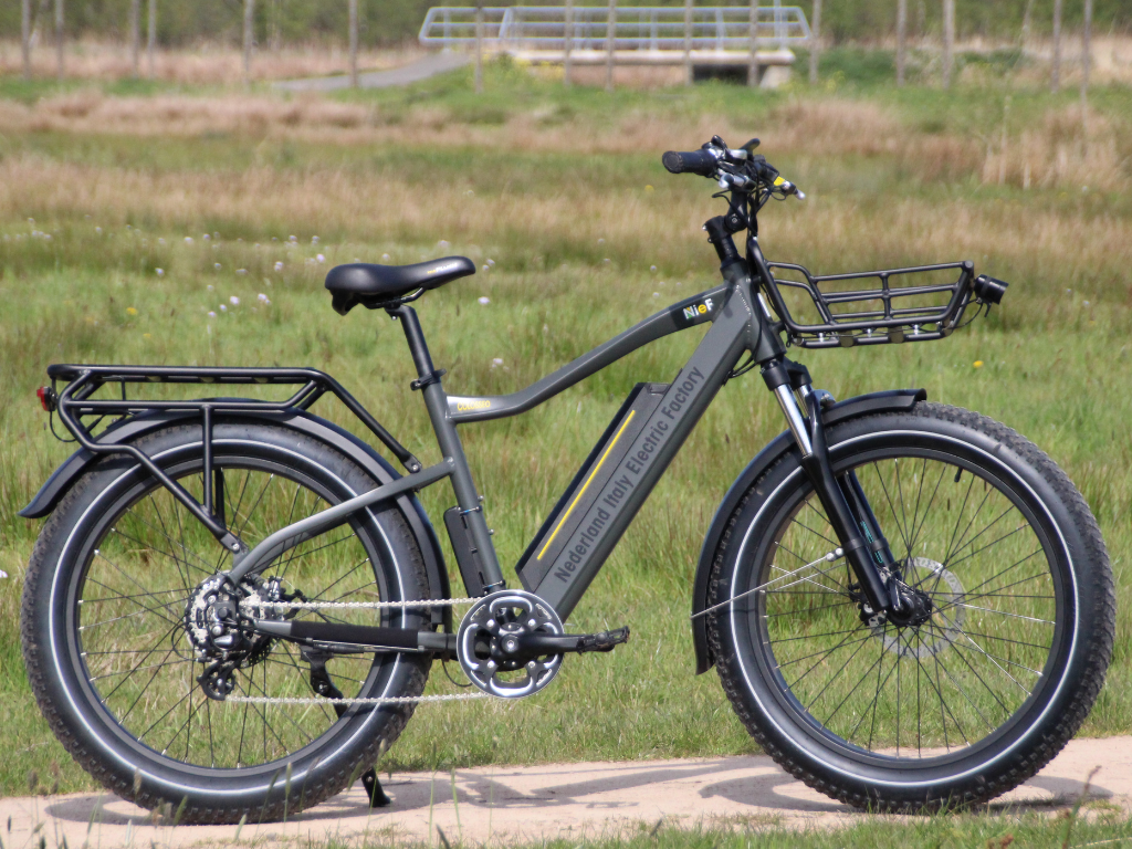 COLOSSEO - FAT BIKE 26x4" - 48V 14A 672Wh